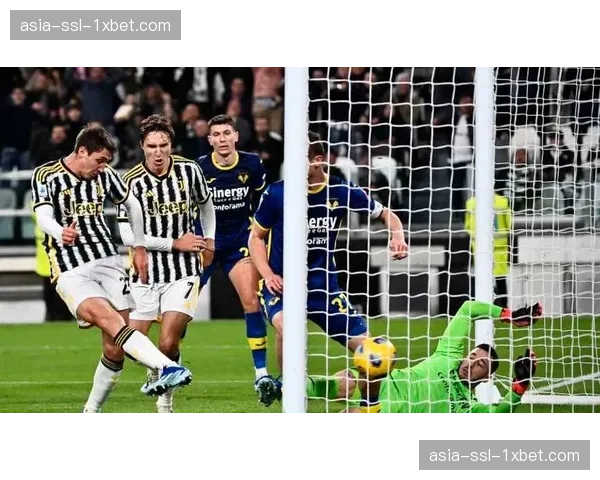 身价3000万欧，记者：巴萨非常希望能够引进尤文后卫坎比亚索